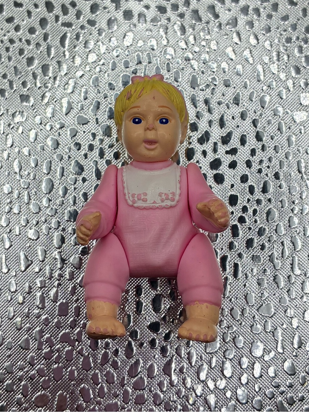 Vintage Fisher Price Loving Family Blonde Baby Pink Pajamas Dollhouse Figure